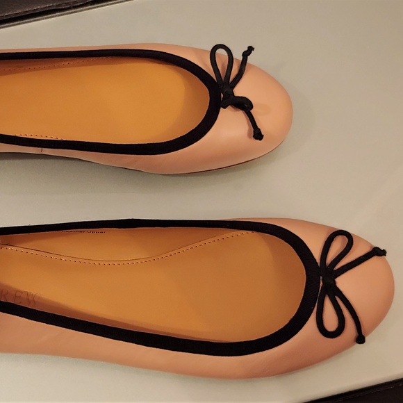 J. Crew Shoes - J.CREW Lily Ballet In Leather Flats